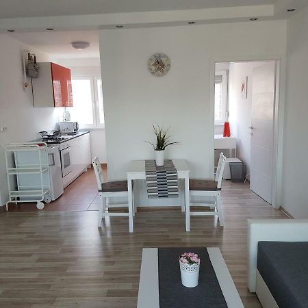 Apartment Alex Miramare Zagreb Dış mekan fotoğraf